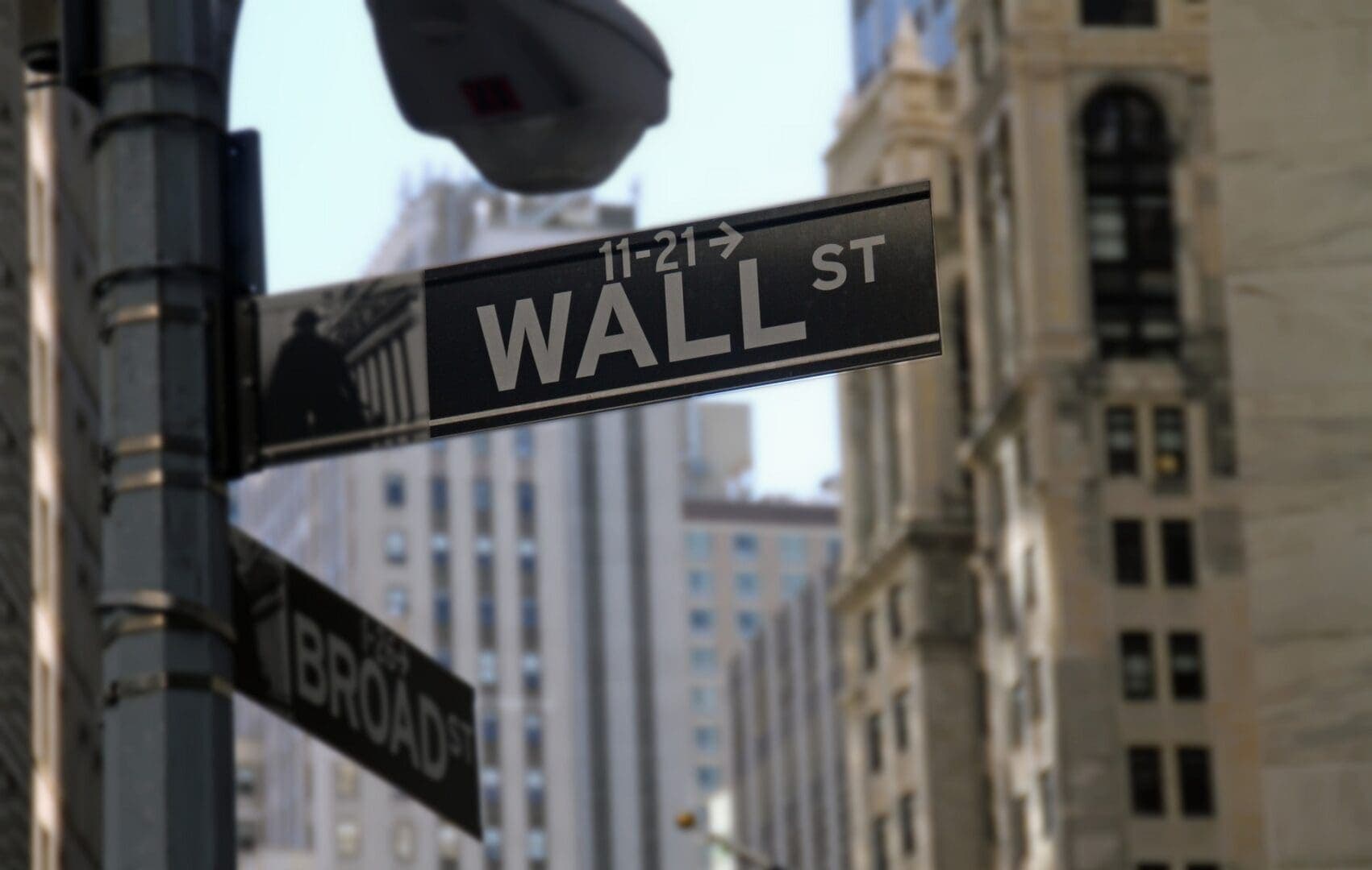 Amerikai tőzsde Június 10. – Eséssel kezdődött a nap a Wall Street-en, az olaj 92 dollárra lépett