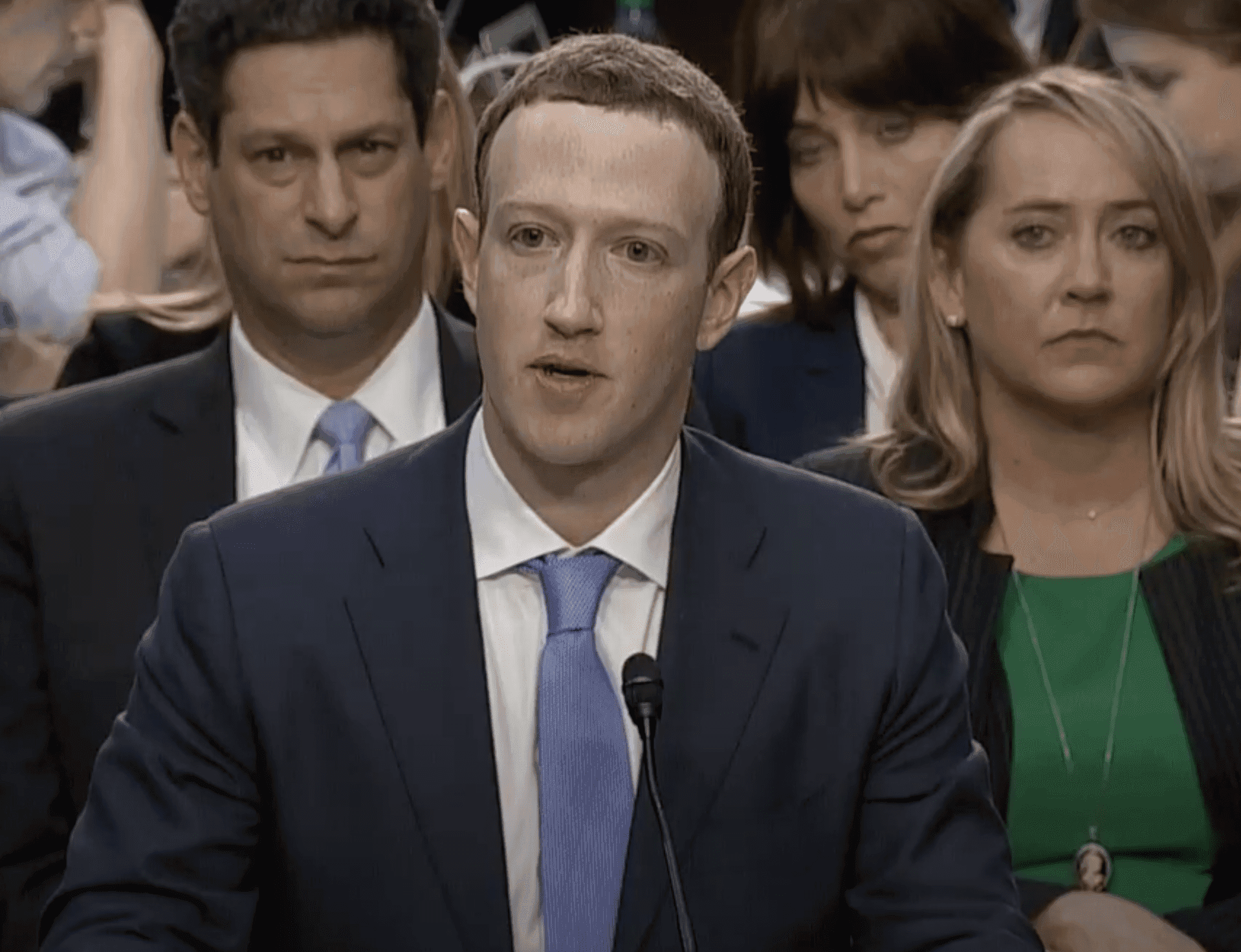 Zuckerberg megúszta a tárgyalást – 8 milliárd dollár peren kívüli egyezség született a Facebook adatbotrányban