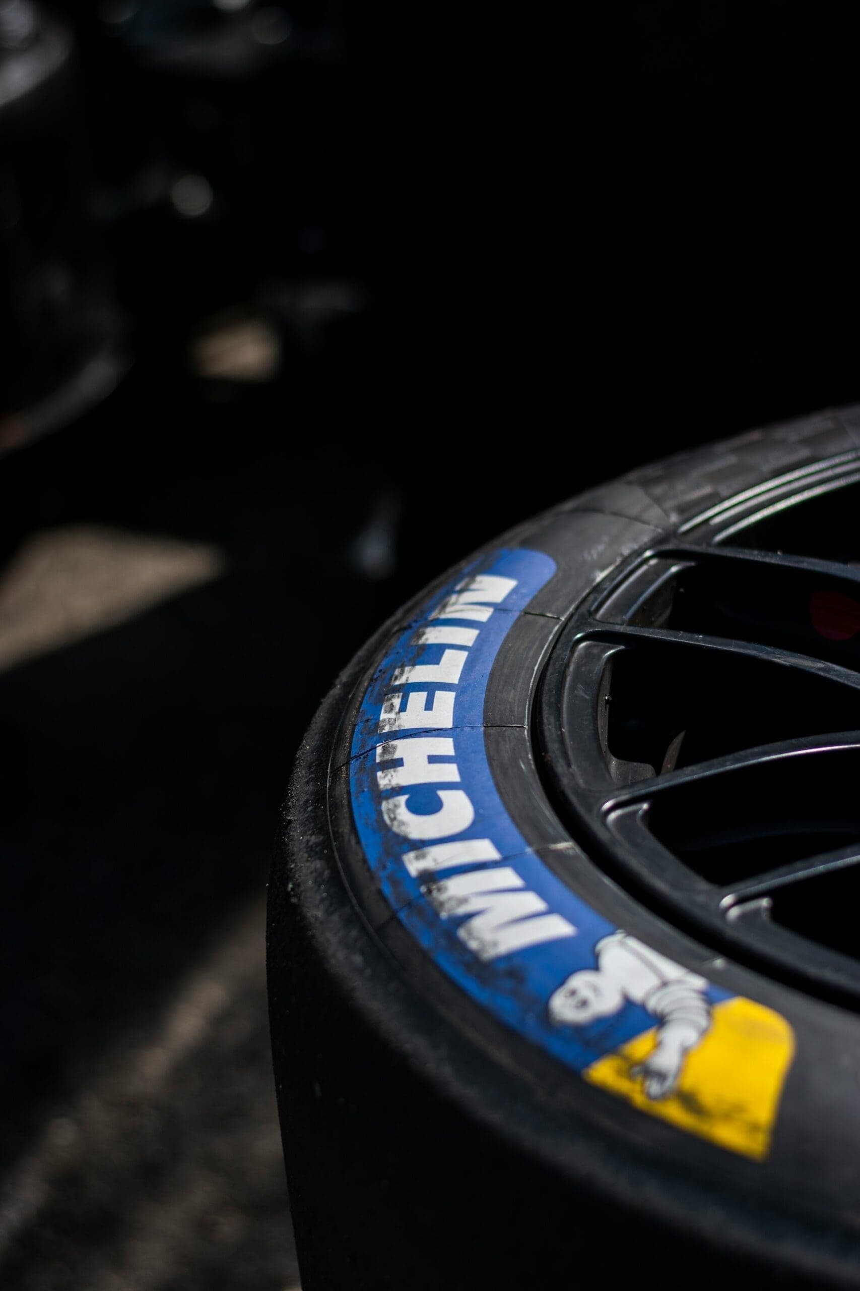 Visszaesett a Michelin profitja, mégis 2 milliárdos részvényvásárlást indít
