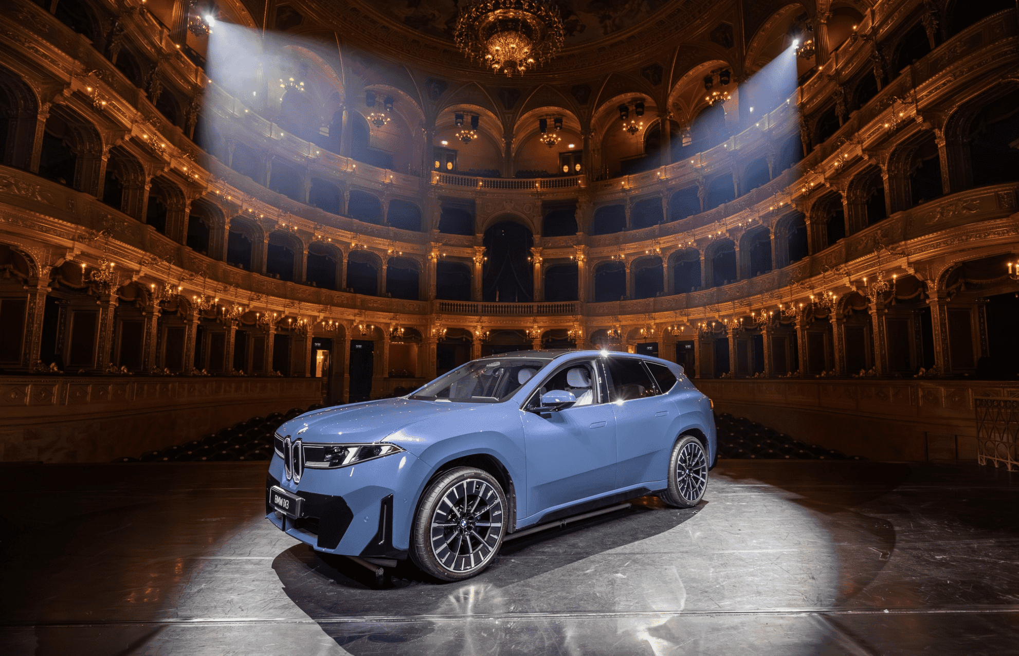 Magyar gyártású BMW lett az Év Magyar Autója – a Suzuki S-Cross vitte a közönségdíjat
